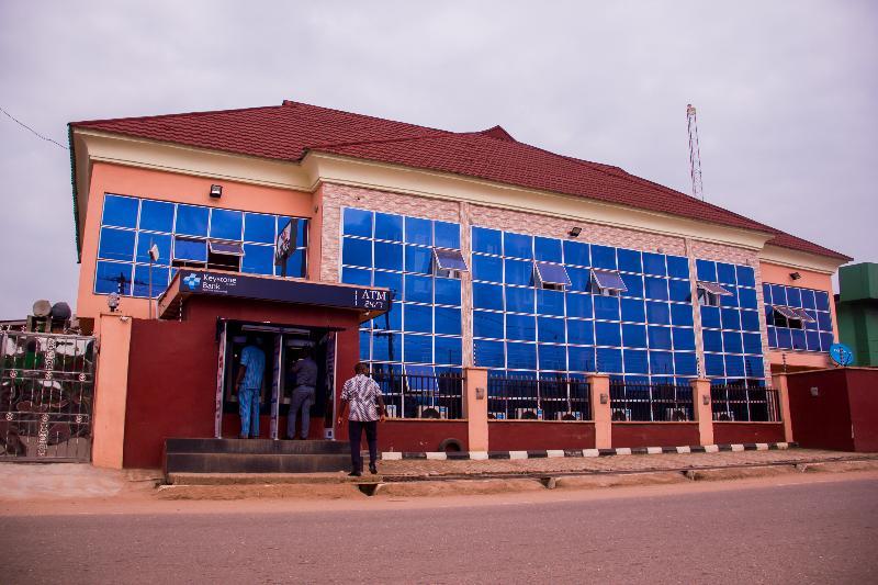 Glasshouse Suites Annex Lagos Extérieur photo